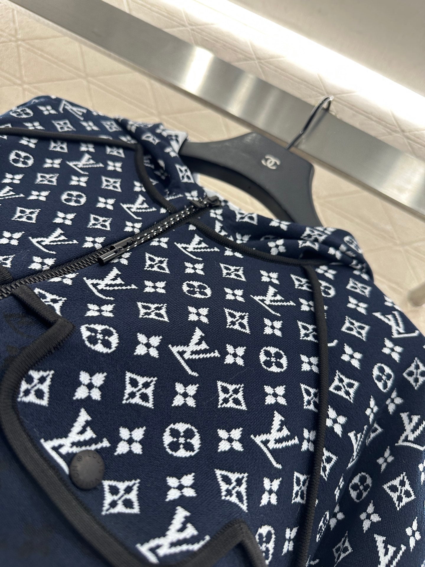 LV25 Patchwork Jacquard Hooded Jacket in Navy Blue Mulberry Silk 294493