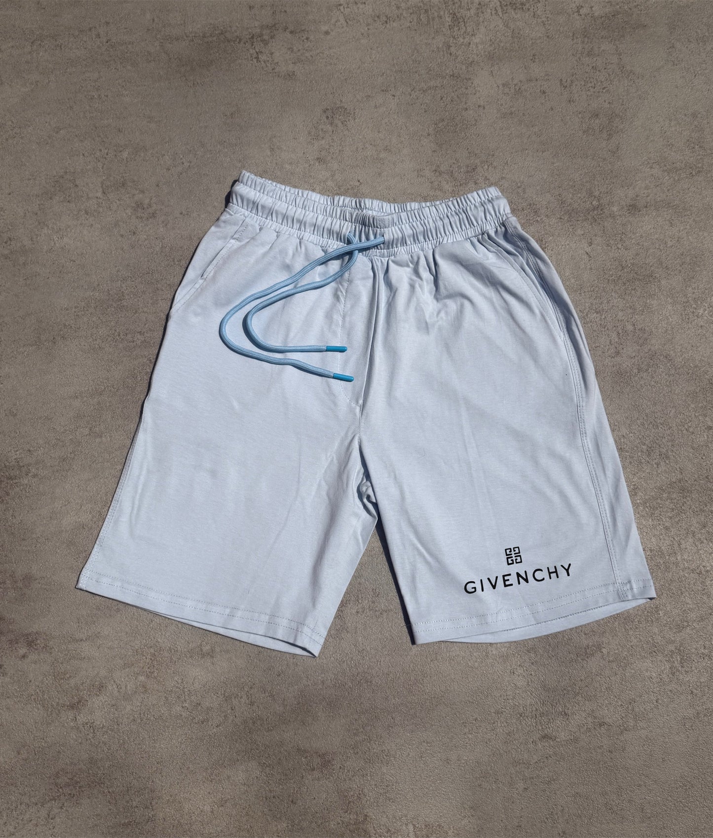 Pantalones cortos GIVENCH¥