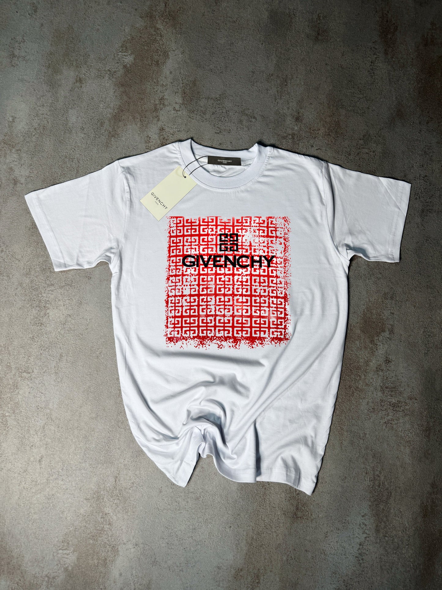 CAMISETA GIVENĆHY