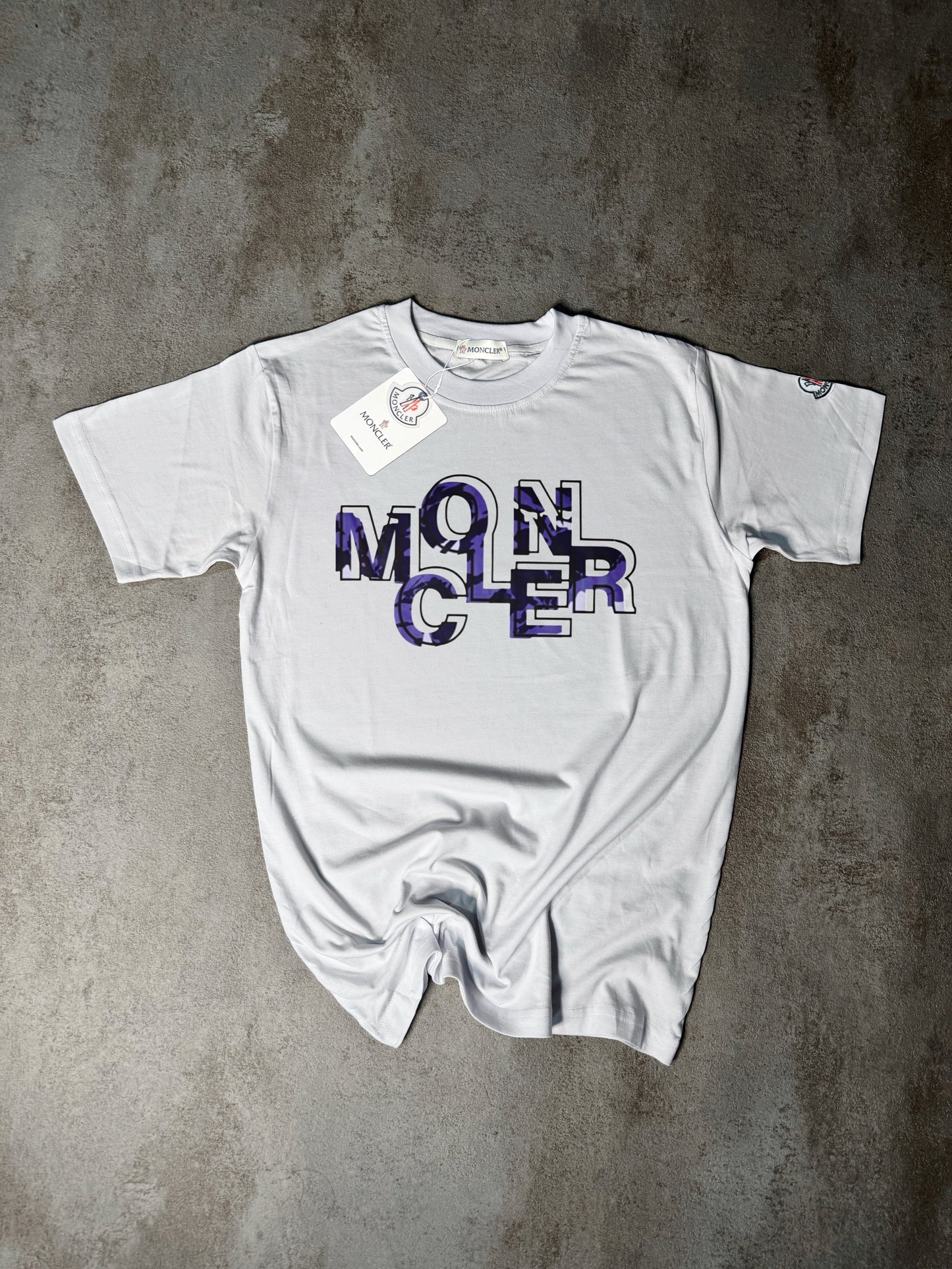 CAMISETA MONCL£R