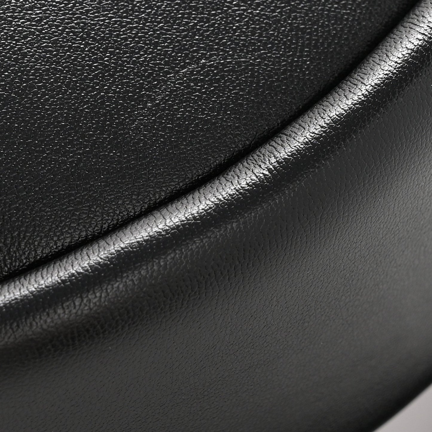 Smooth Calfskin Hula Hoop Shoulder Bag Black