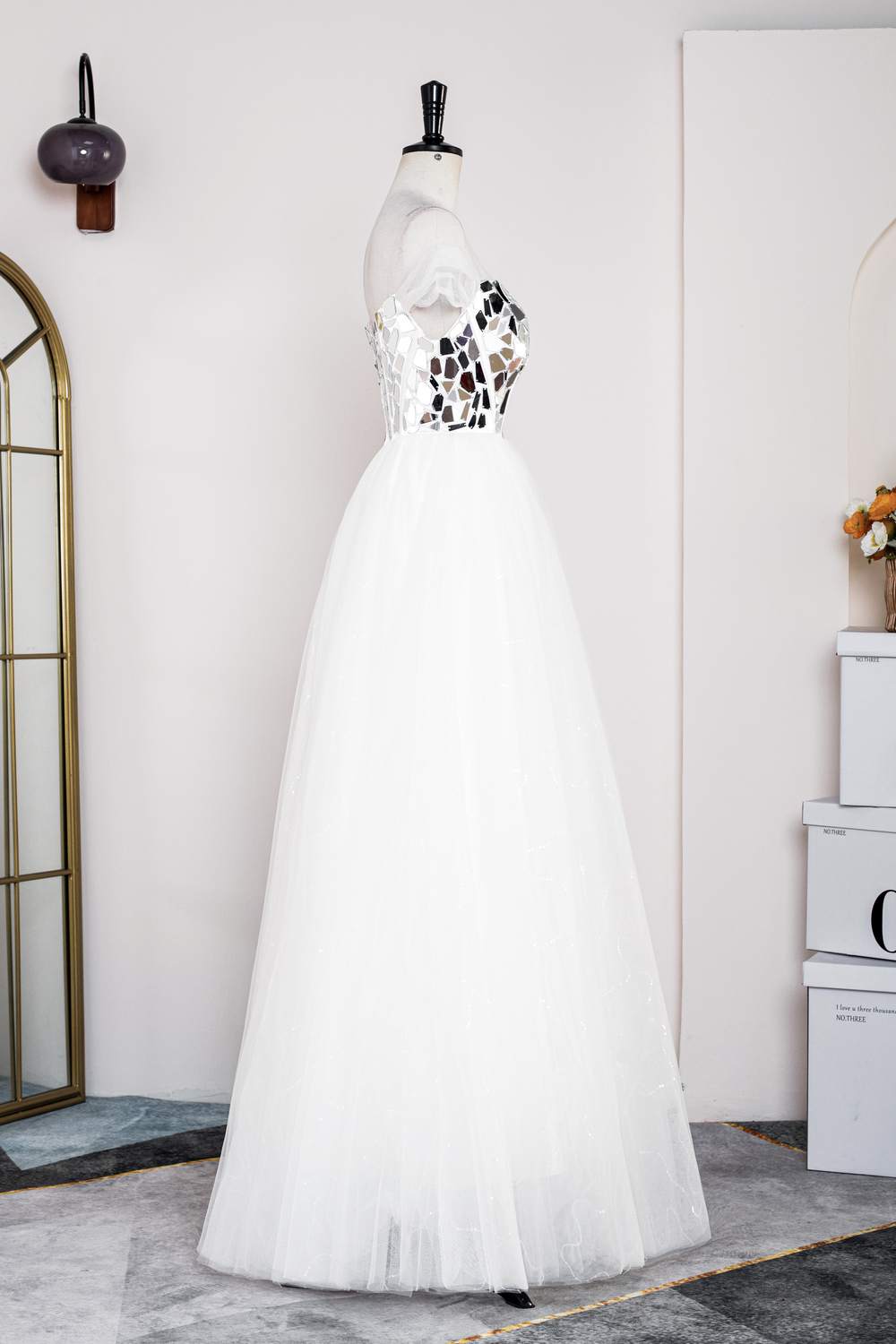 White Mirror-Cut Sequined Top A-line Tulle Long Prom Dress