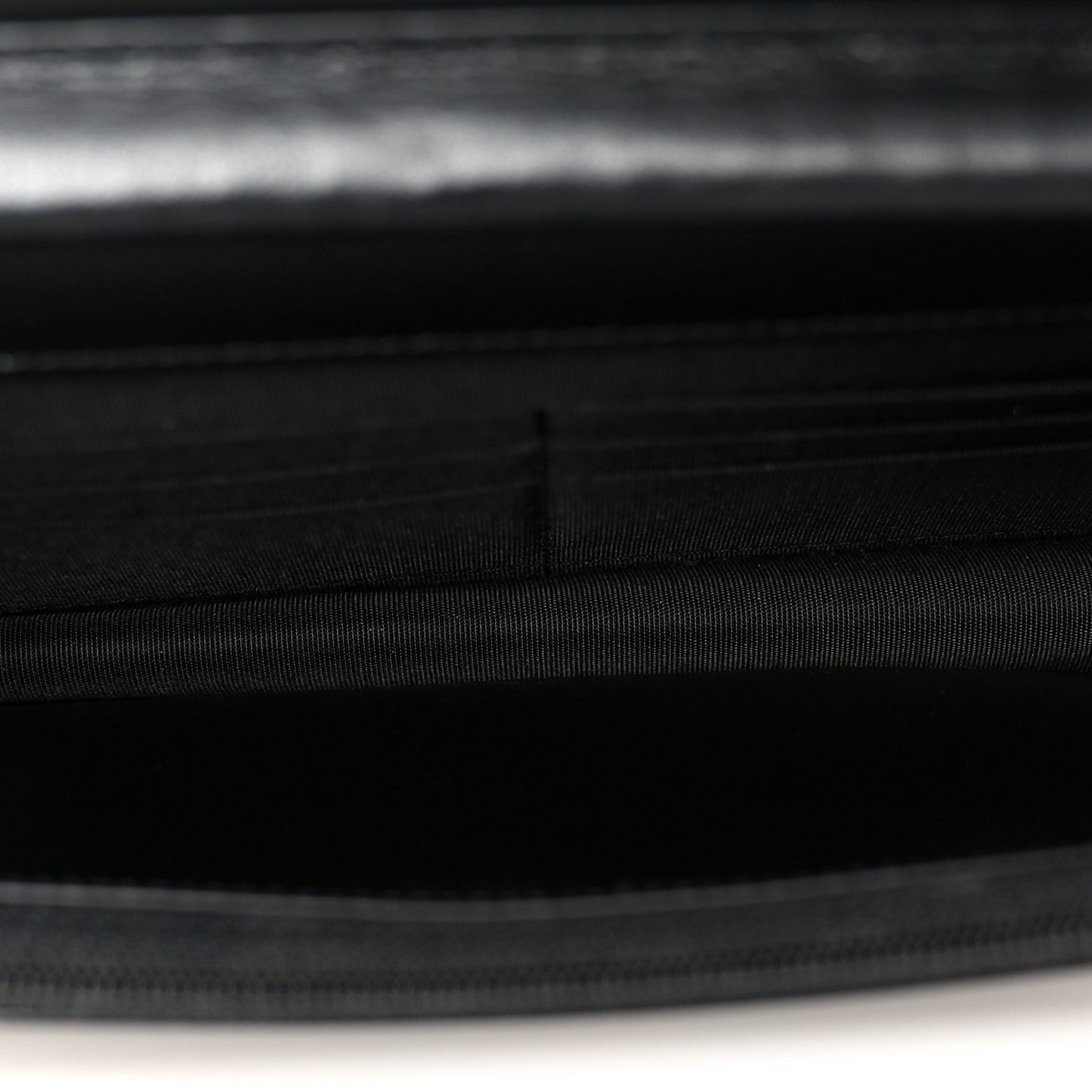 Caviar Quilted Boy Wallet On Chain WOC Black