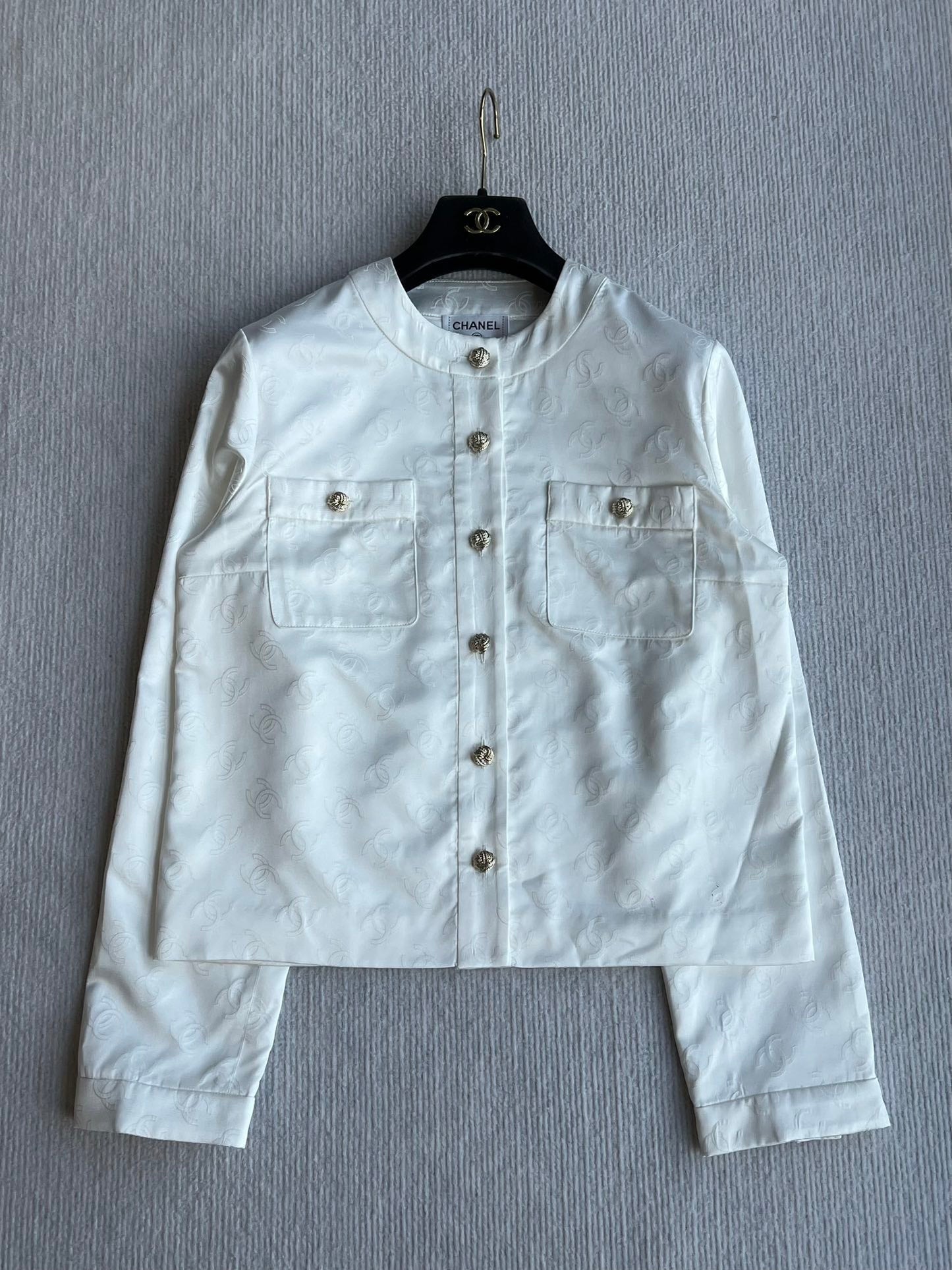CC 25 Round Neck Jacket White Cotton Silk
