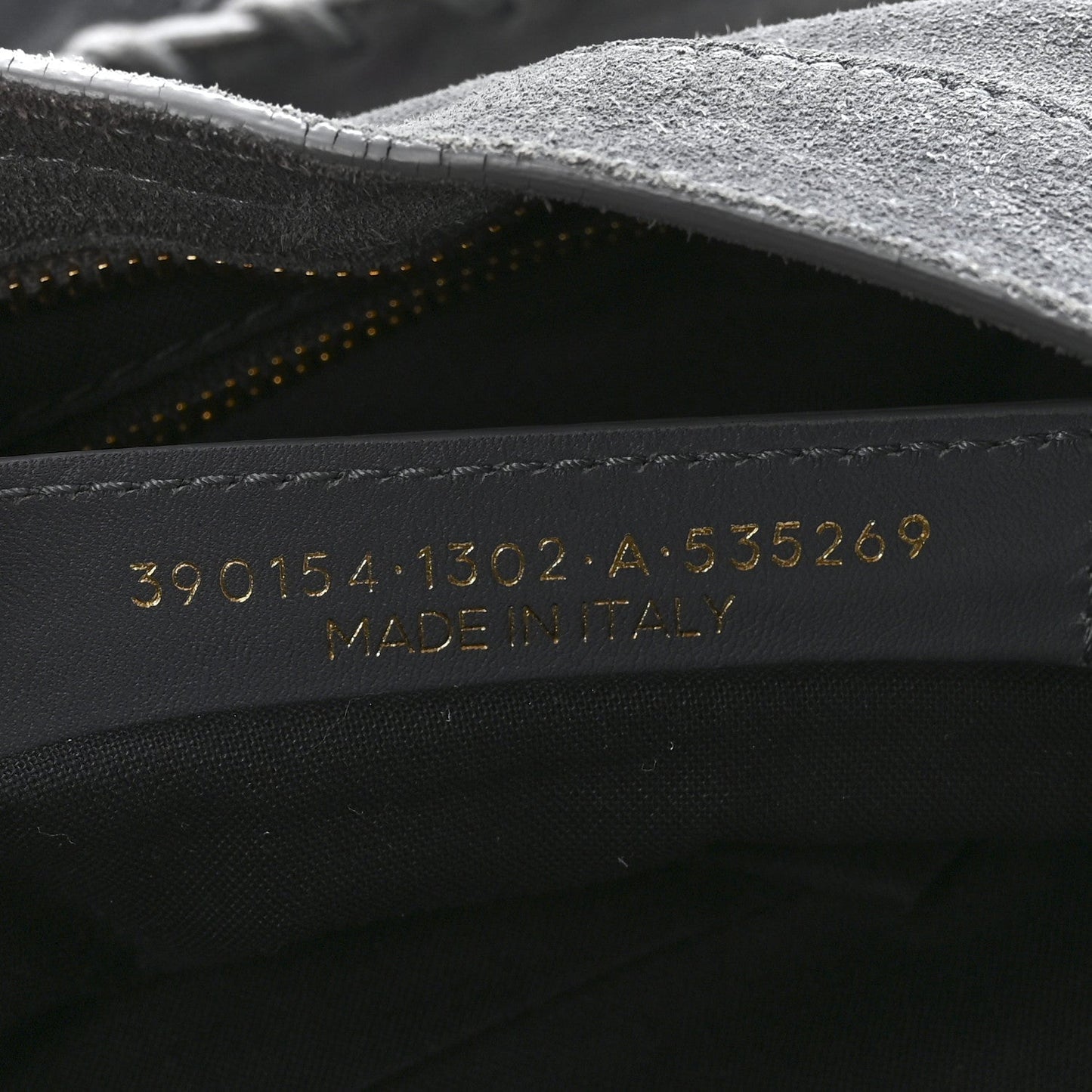 Suede Gold Metallic Edge Hardware City Gris Plomb