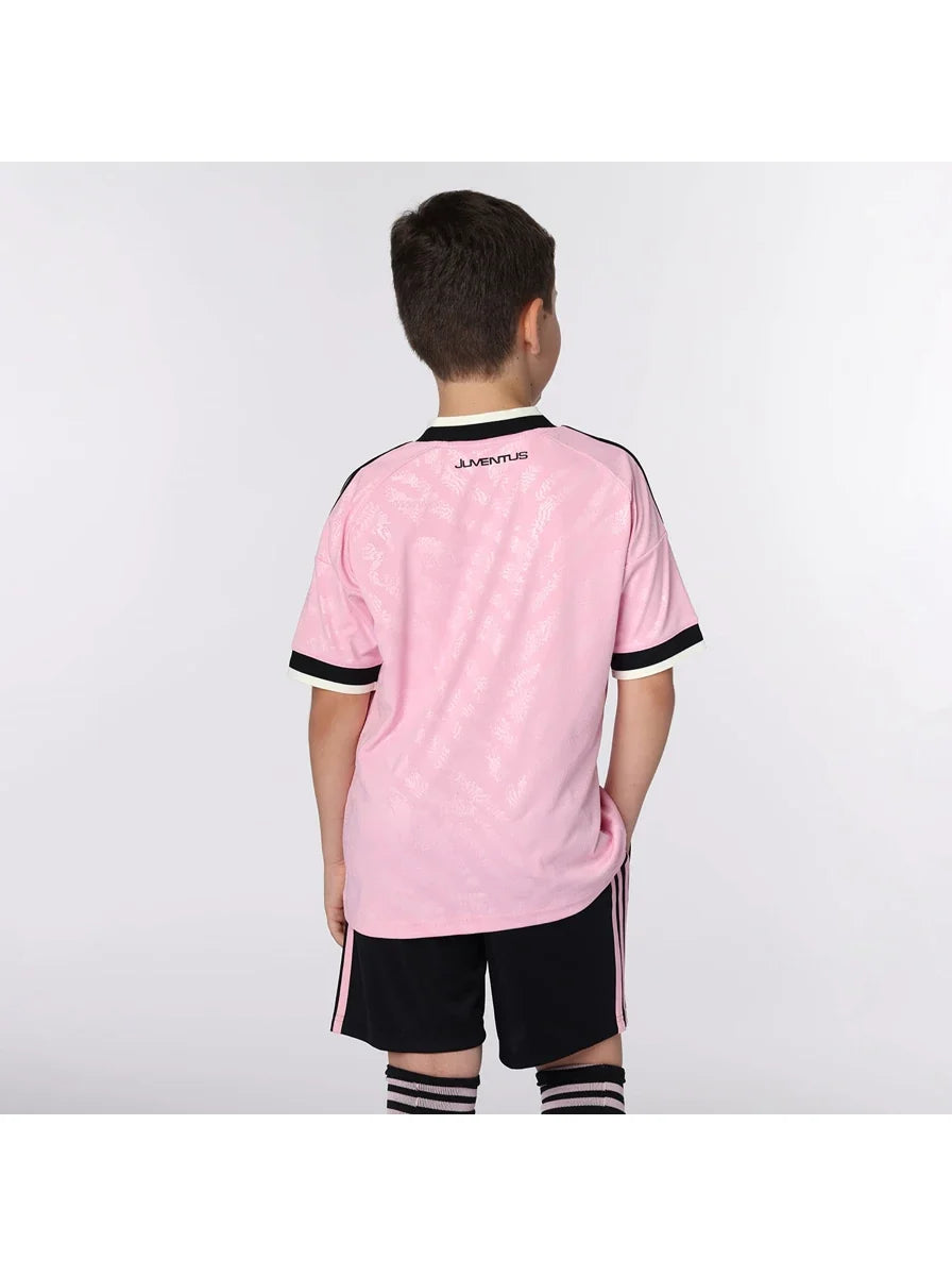 Kids Kit Away 26/27