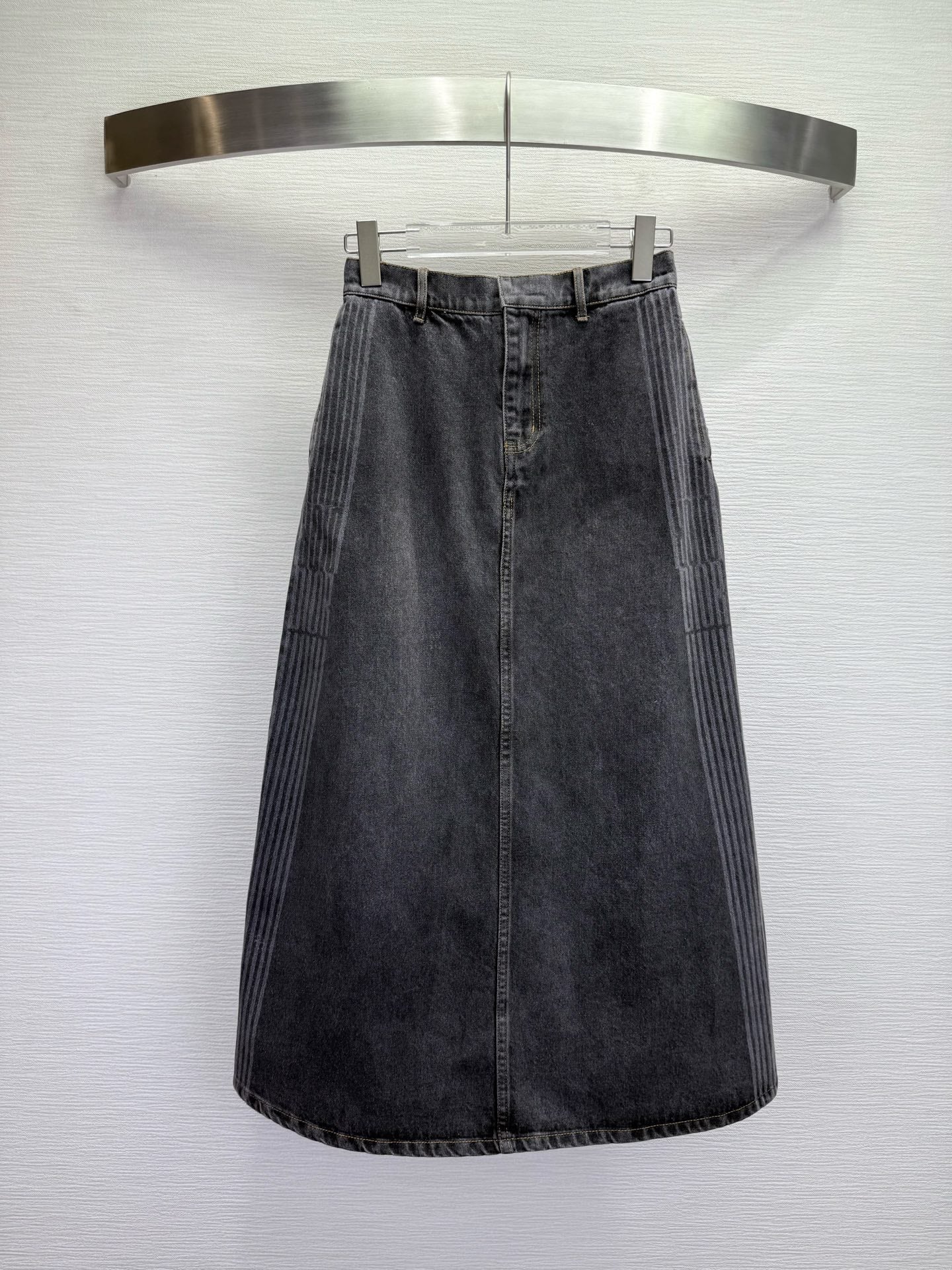 CD 25SS Laser Printed Stripe Pattern Denim Skirt Dark Gray Cotton 306522