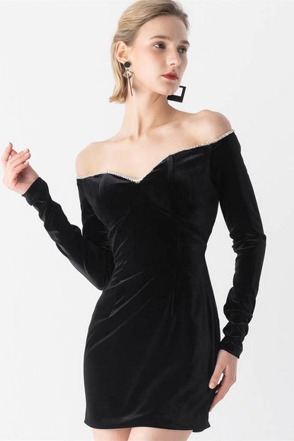 Black Velvet Tight Dress with Long Sleeves