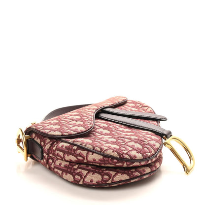 Oblique Saddle Bag Burgundy