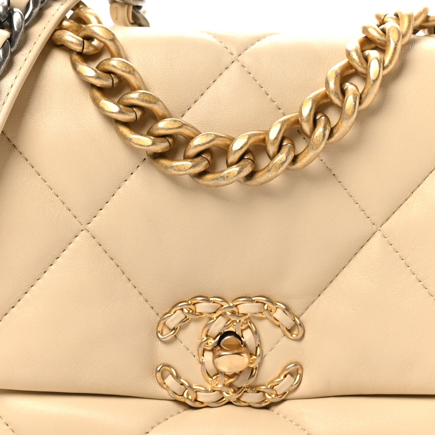 Lambskin Quilted Medium Chanel 19 Flap Beige