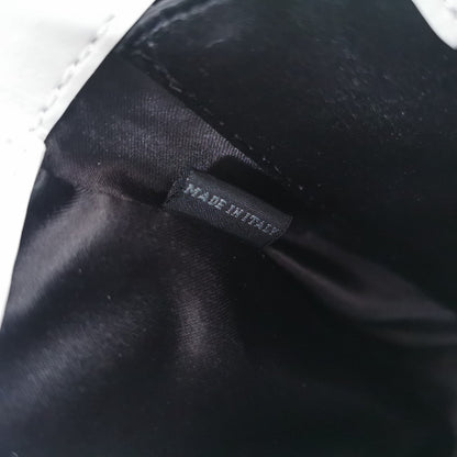 TOTE 18 BAG IN WHITE CALFSKIN
