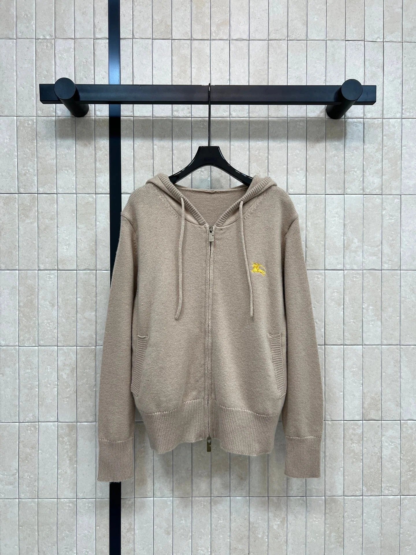 BURBERRY 25S CARDIGAN 274