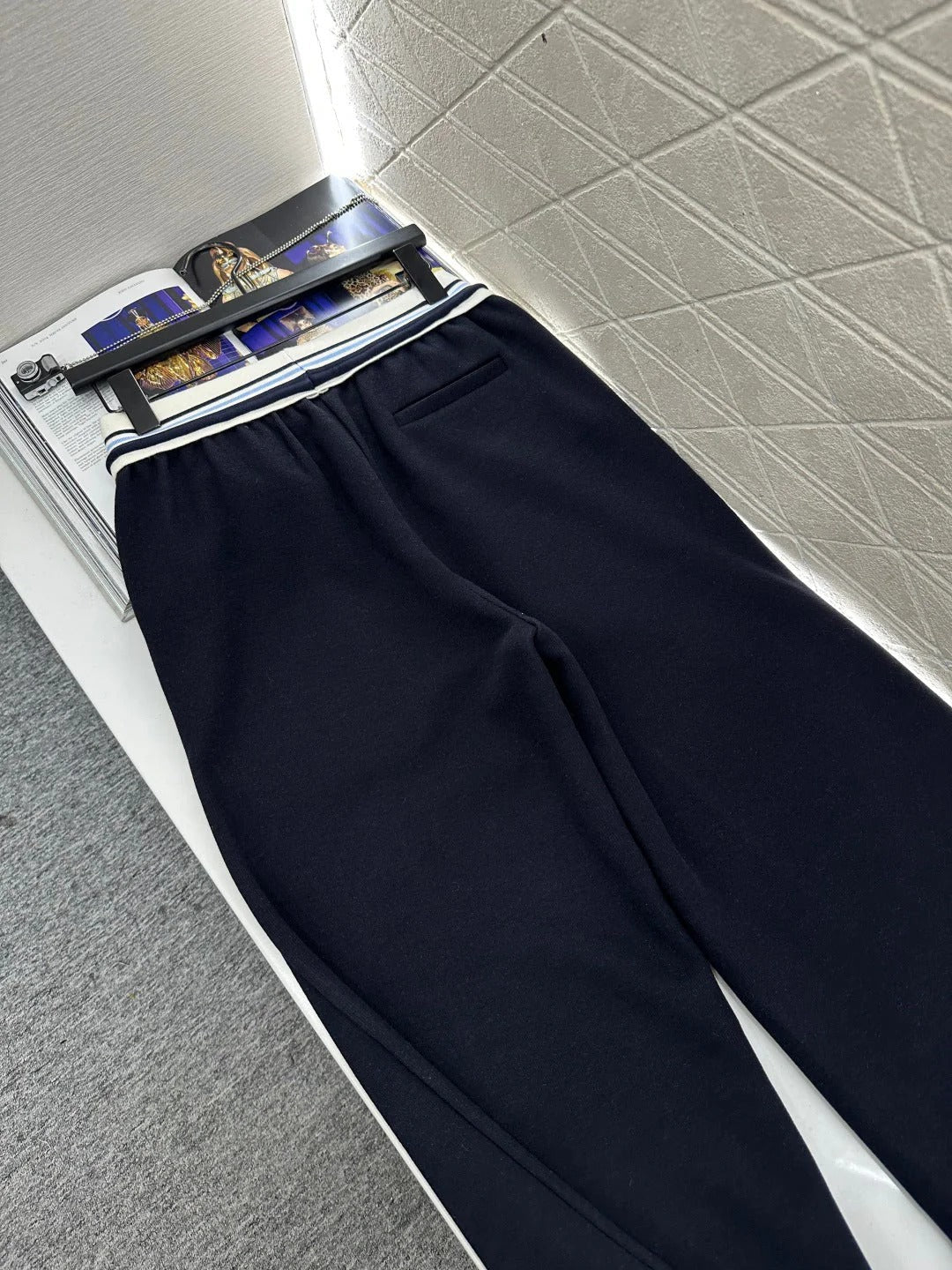 MIUMIU PANTS STYLE 768