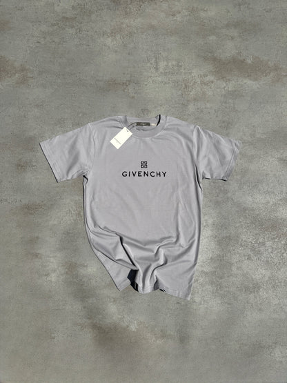 CAMISETA GIVENĆHY