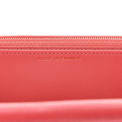 Caviar Quilted Wallet on Chain WOC Pink