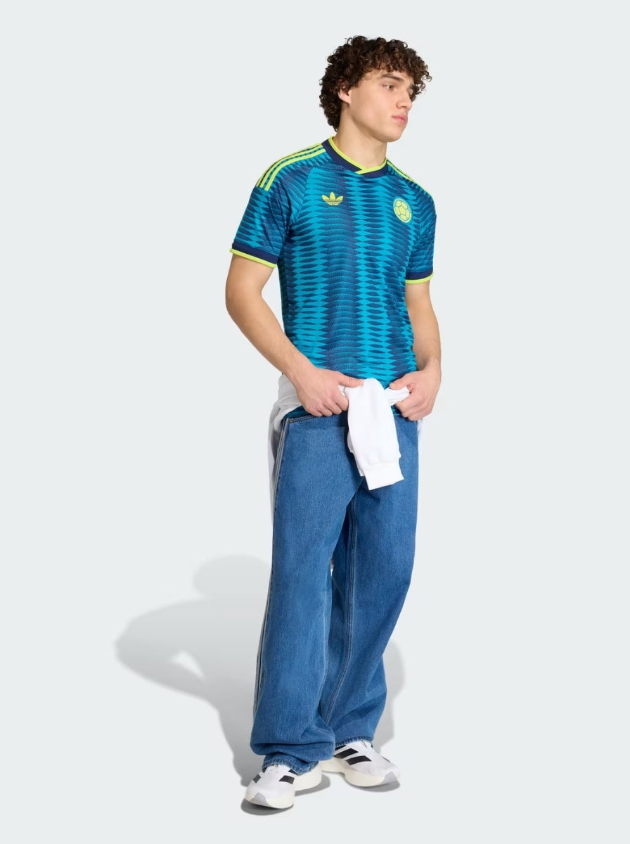 Combo Home & Away 2026