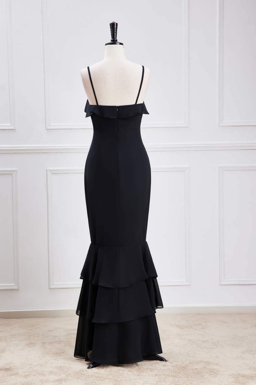 Black Spaghetti Straps Mermaid Ruffled Layers Long Bridesmaid Dress