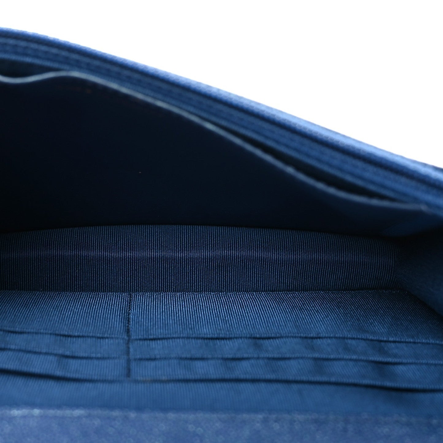 Iridescent Caviar Quilted Wallet on Chain WOC Dark Blue