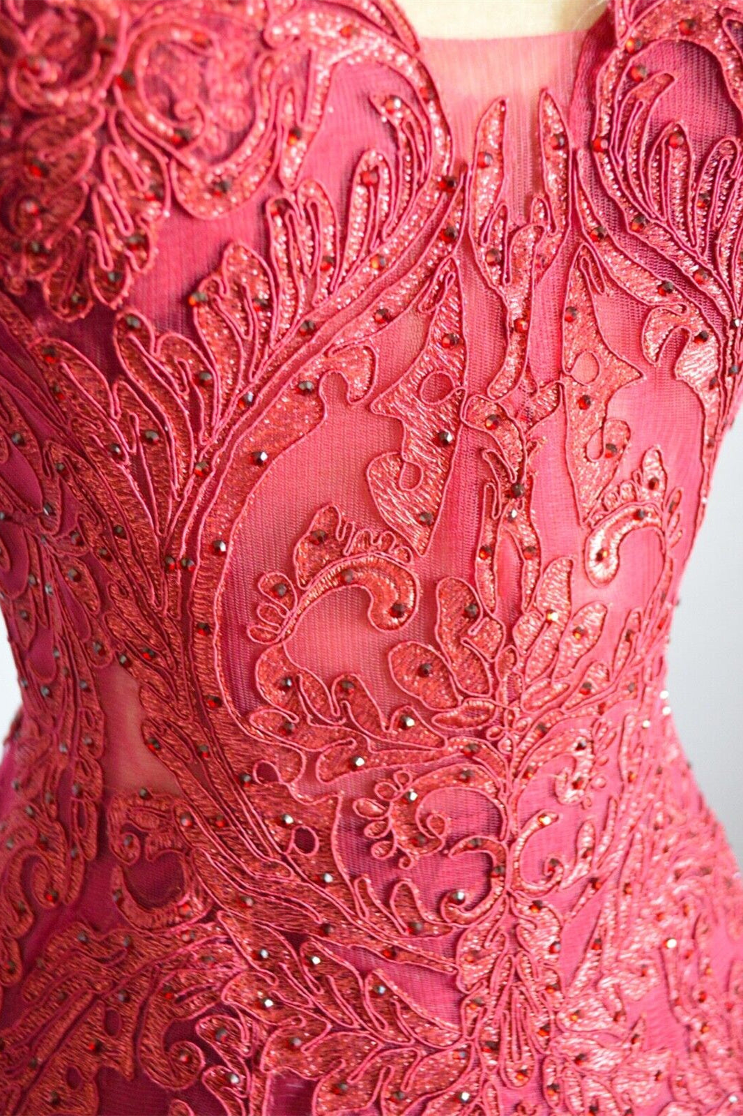 Sweetheart Straps Lace Appliques Prom Dress With Tulle Train