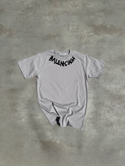 CAMISETA BALENClAGA