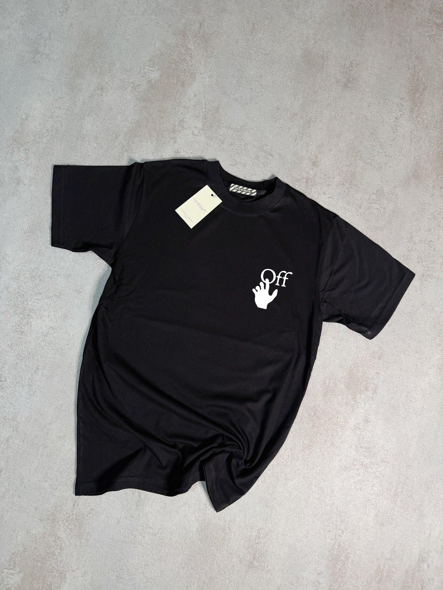 CAMISETA OFF WHlTE