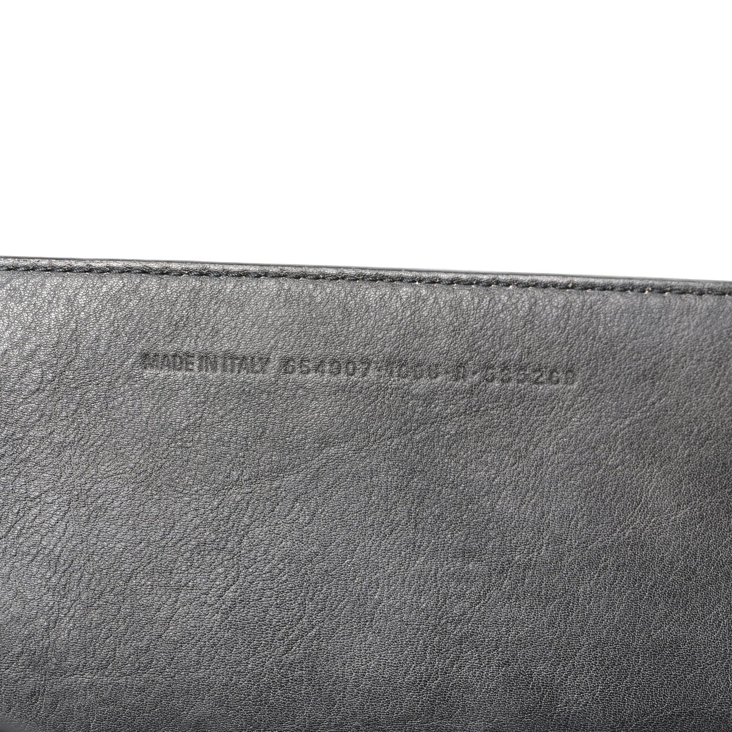 Used Calfskin Black Hardware Neo Classic City Black