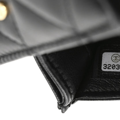 Lambskin Quilted Flap Card Holder With Cuff Black