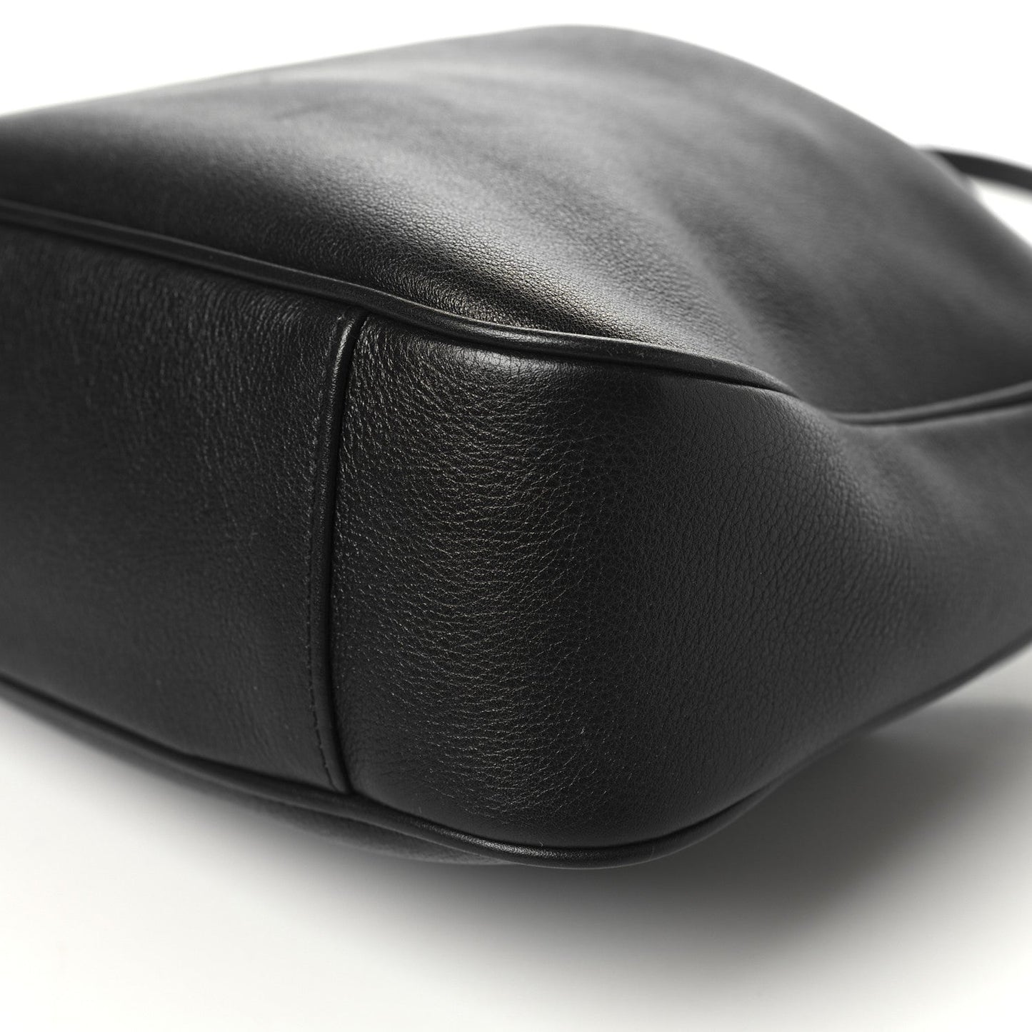 Softy Wonka Textured Dollar Calfskin Medium Diana Shoulder Bag Black