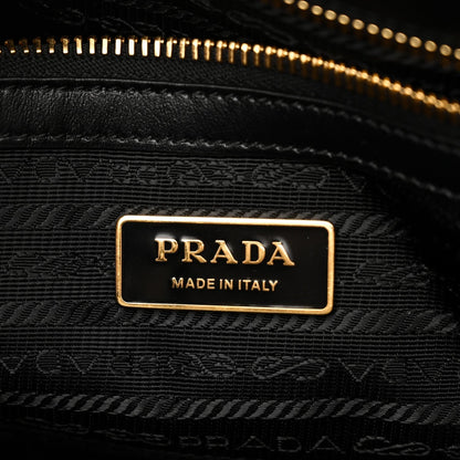 Jacquard Saffiano Triangolo Symbole Embroidered Large Tote Black Corda