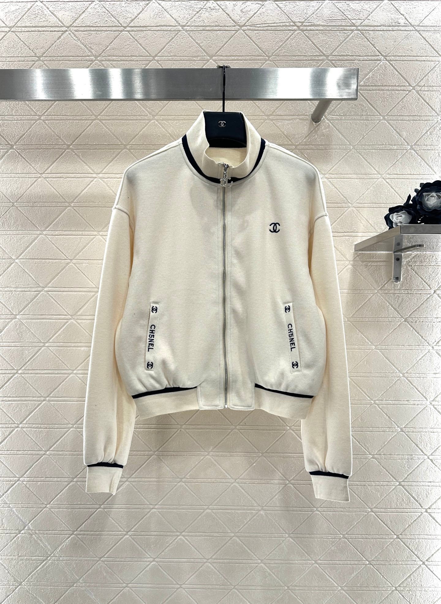 CC 25 Jacket and Pants Set White Viscose and Polyester