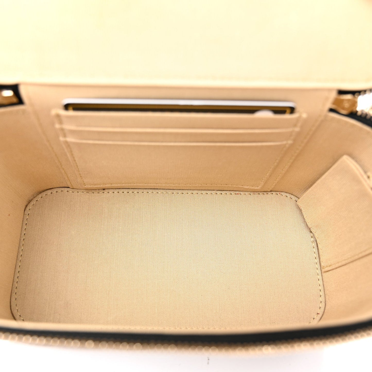 Lambskin Quilted Pearl Crush Small Vanity Case With Chain Black