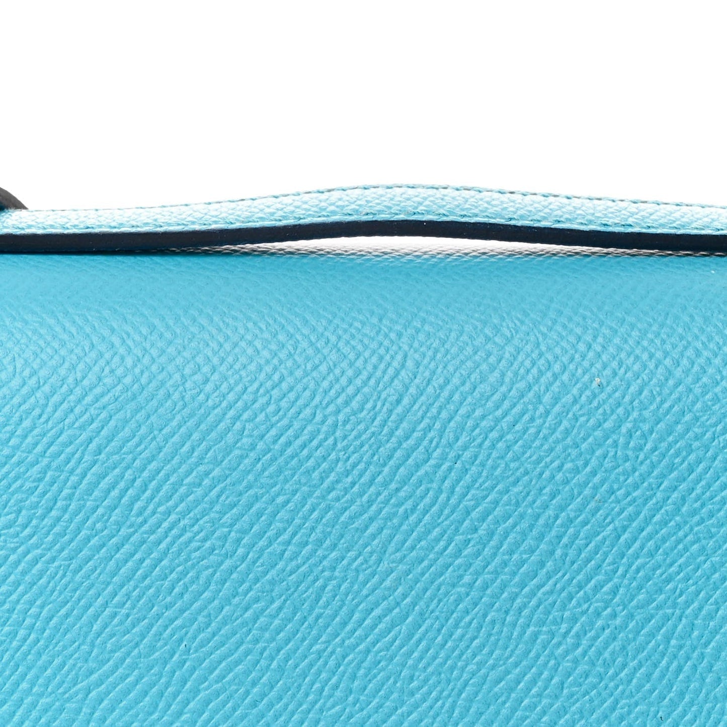 Epsom Enamel Constance 18 Bleu Du Nord Rouge de Coeur