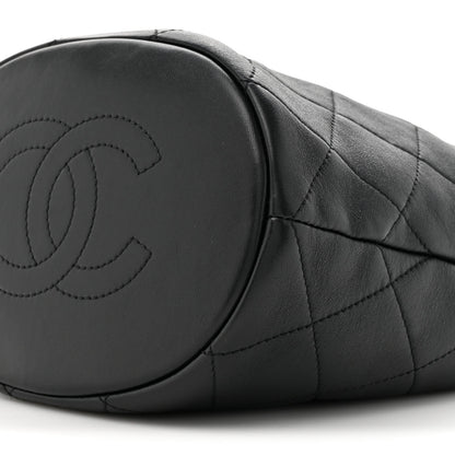 Lambskin Quilted Resin Bi-Color Chain Bucket Bag Black