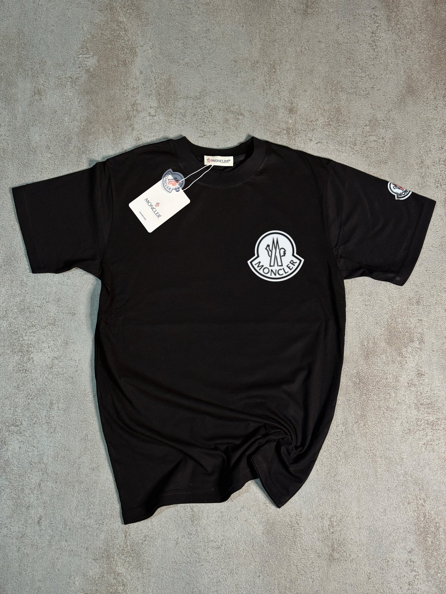CAMISETA MONCL£R