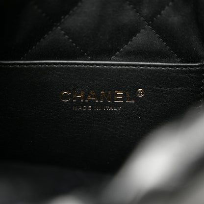 Shiny Calfskin Quilted Mini Chanel 22 Black
