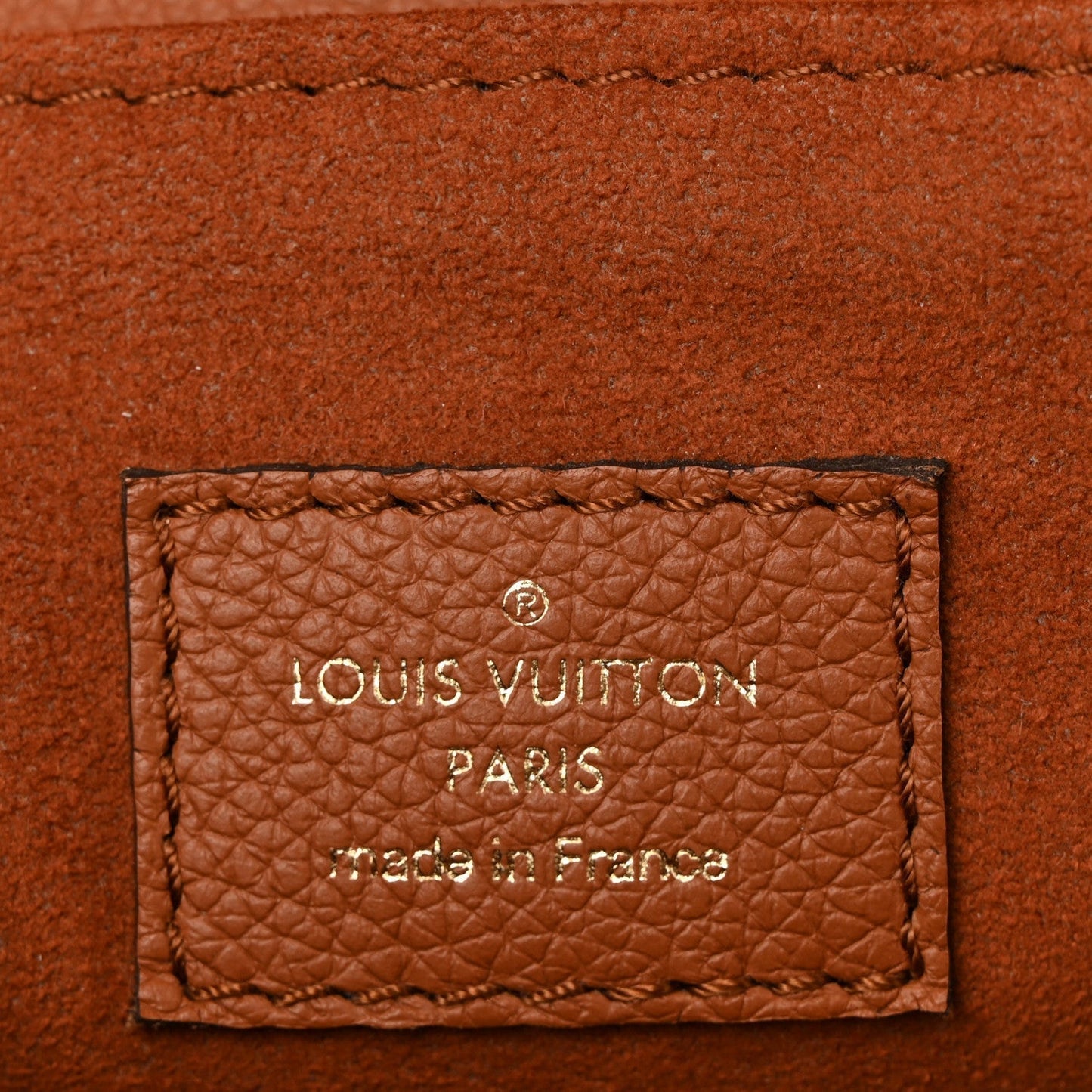 Grained Calfskin Lockme Oxford Cognac