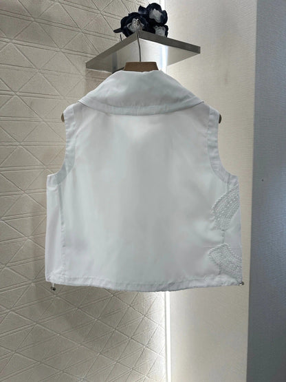 CHANEL SLEEVELESS TOP 272320