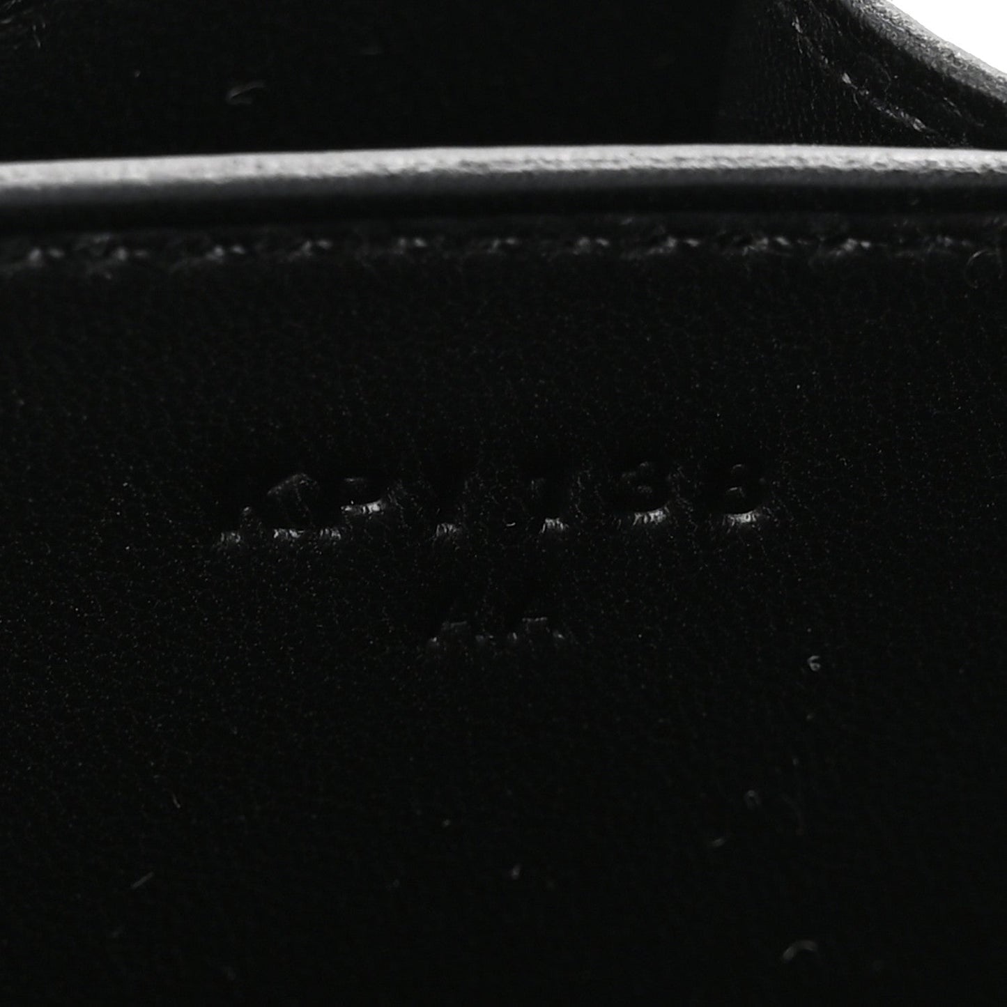 Epsom Constance 18 Black