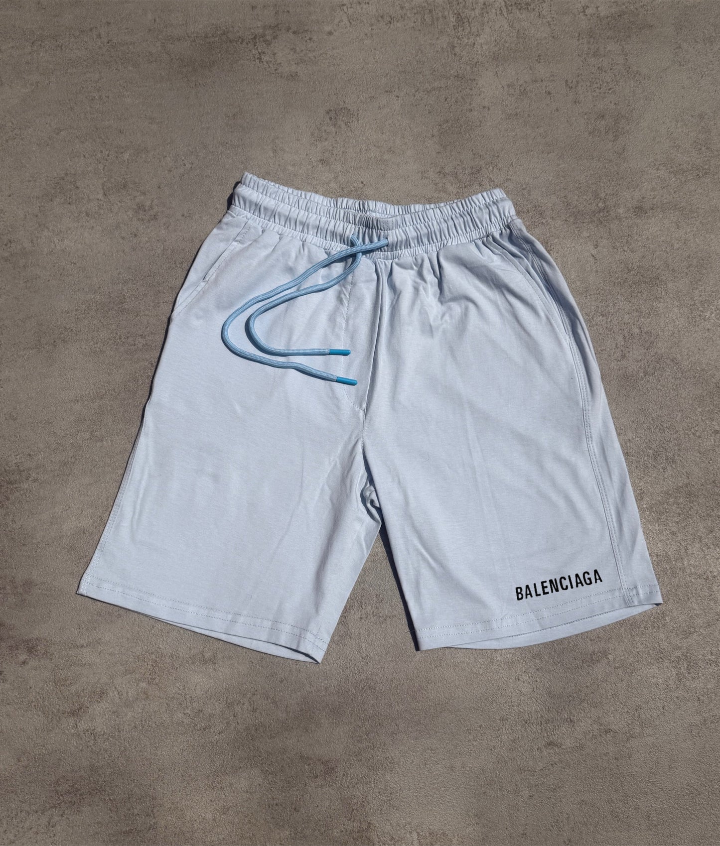 Pantalones cortos BALENCIAG@