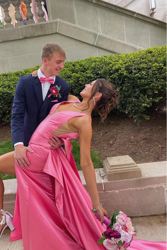 Casual Satin Fitted V-Neck Sleeveless With Train Prom Dress