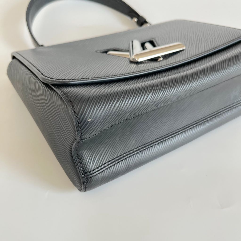 Louis Vuitton Black Epi Leather Twist MM Shoulder Bag