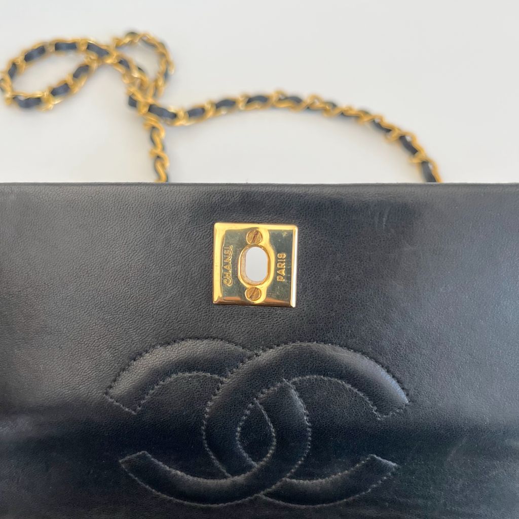 Chanel Mademoiselle black leather quilted shoulder bag