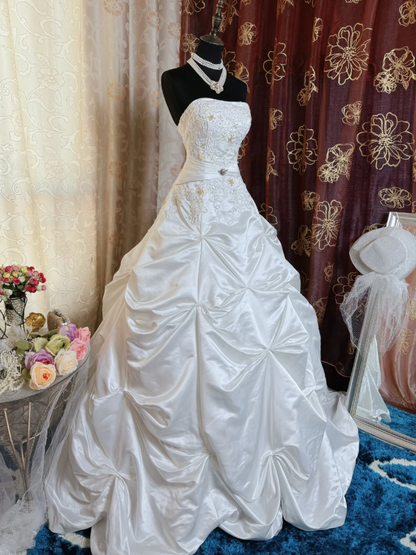 Vintage Strapless Satin Pleated Beaded Bridal Dress White Long Wedding Dress SP1611