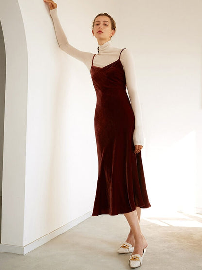 Straps Burgundy Velvet Midi Dress