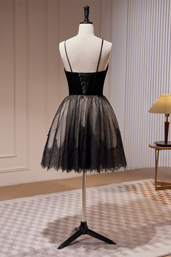 Black Lace Pleated Straps Tulle Homecoming Dress