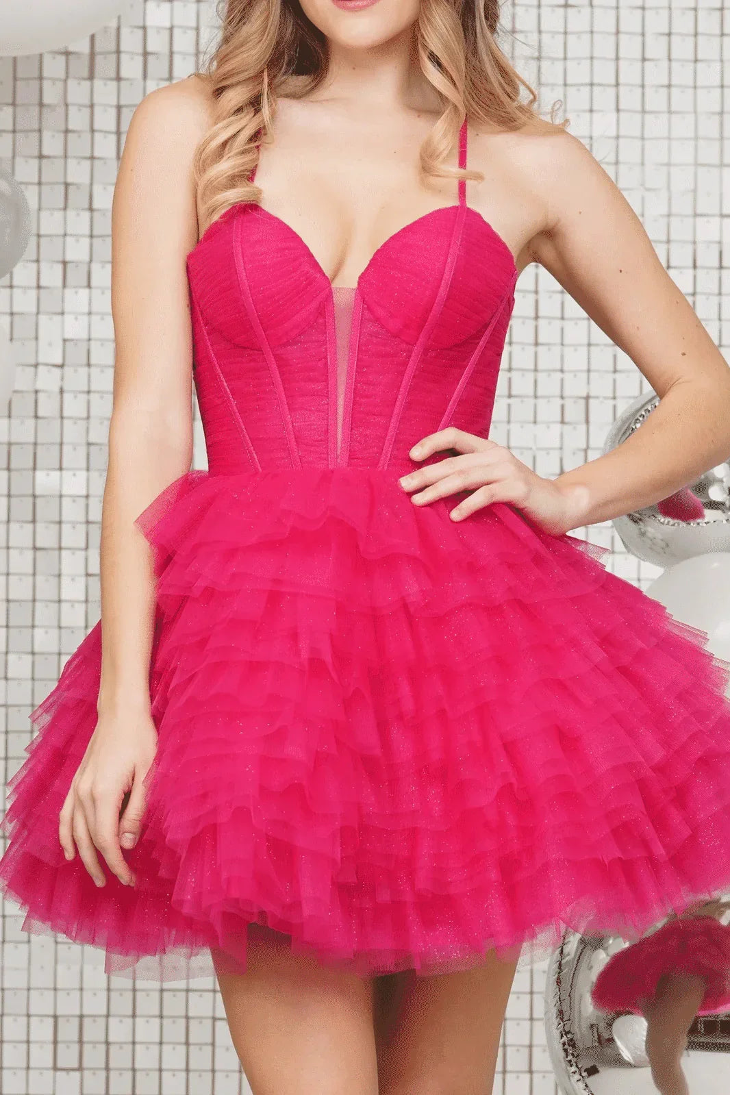 Tulle A-Line Sweetheart Sleeveless Tiered Homecoming Dress