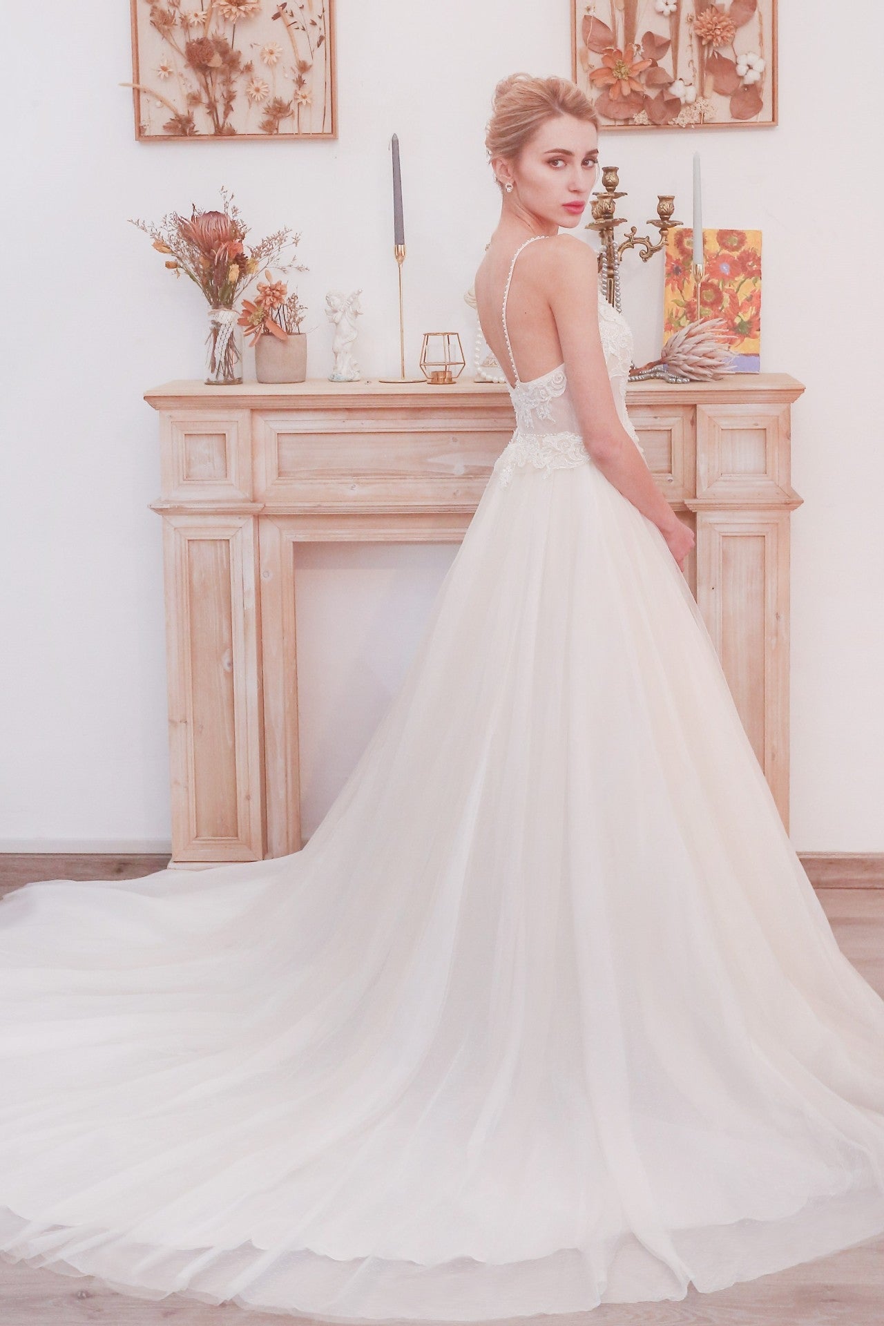 Plunge White A-line Long Wedding Dress with Pockets
