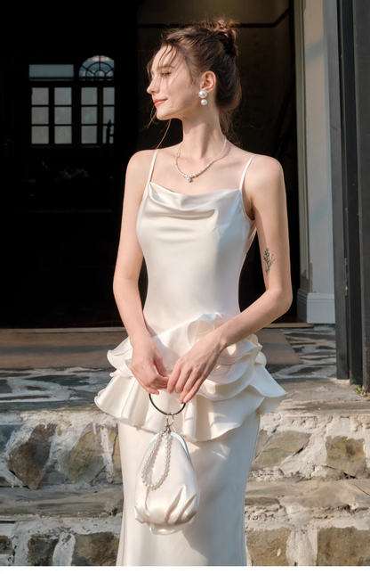 Elegant Ivory Satin Ruffles Long Party Gown Spaghetti Straps Mermaid Birthday Outfits SP1993