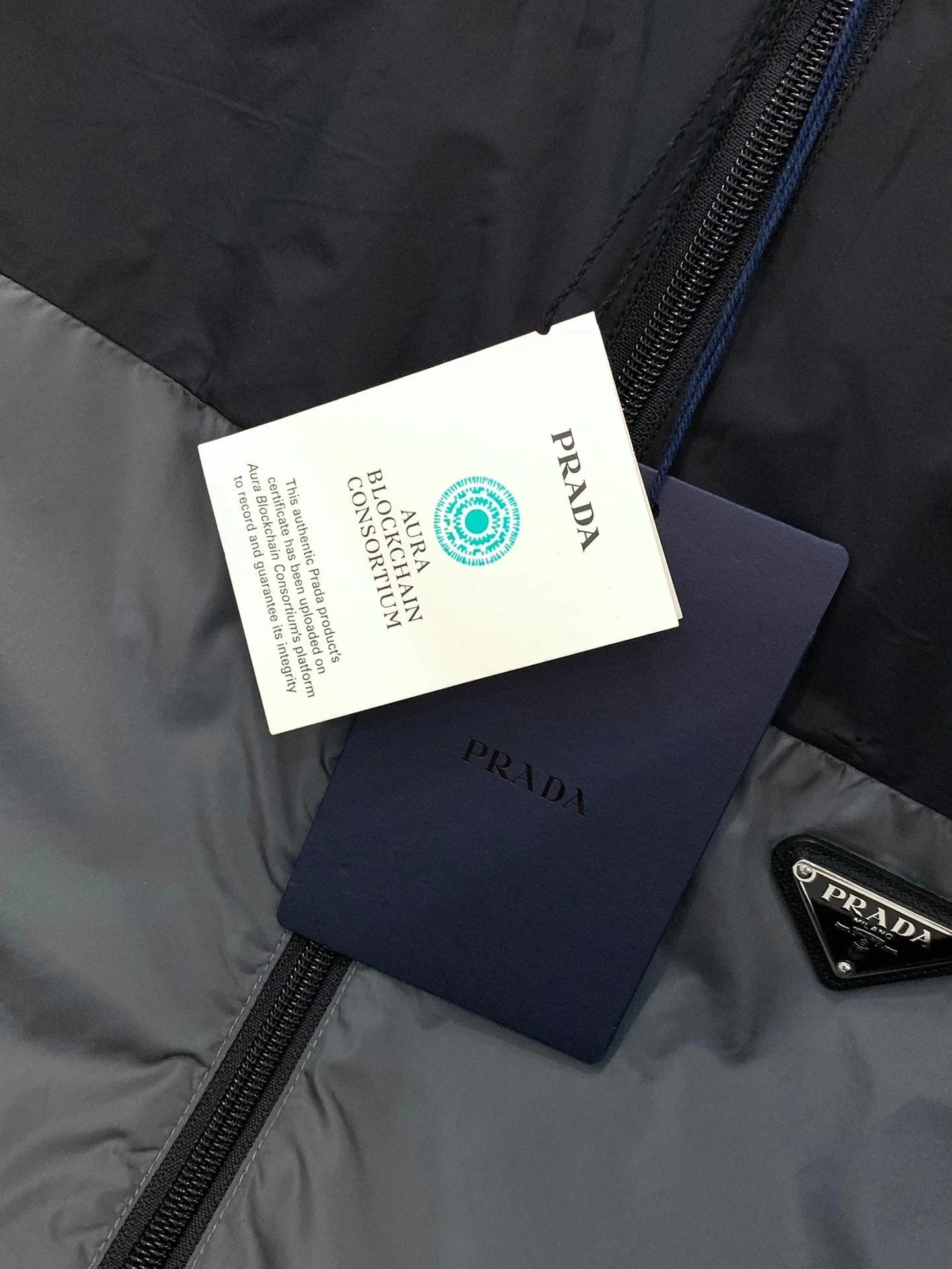 PRADA 25S JACKET 388