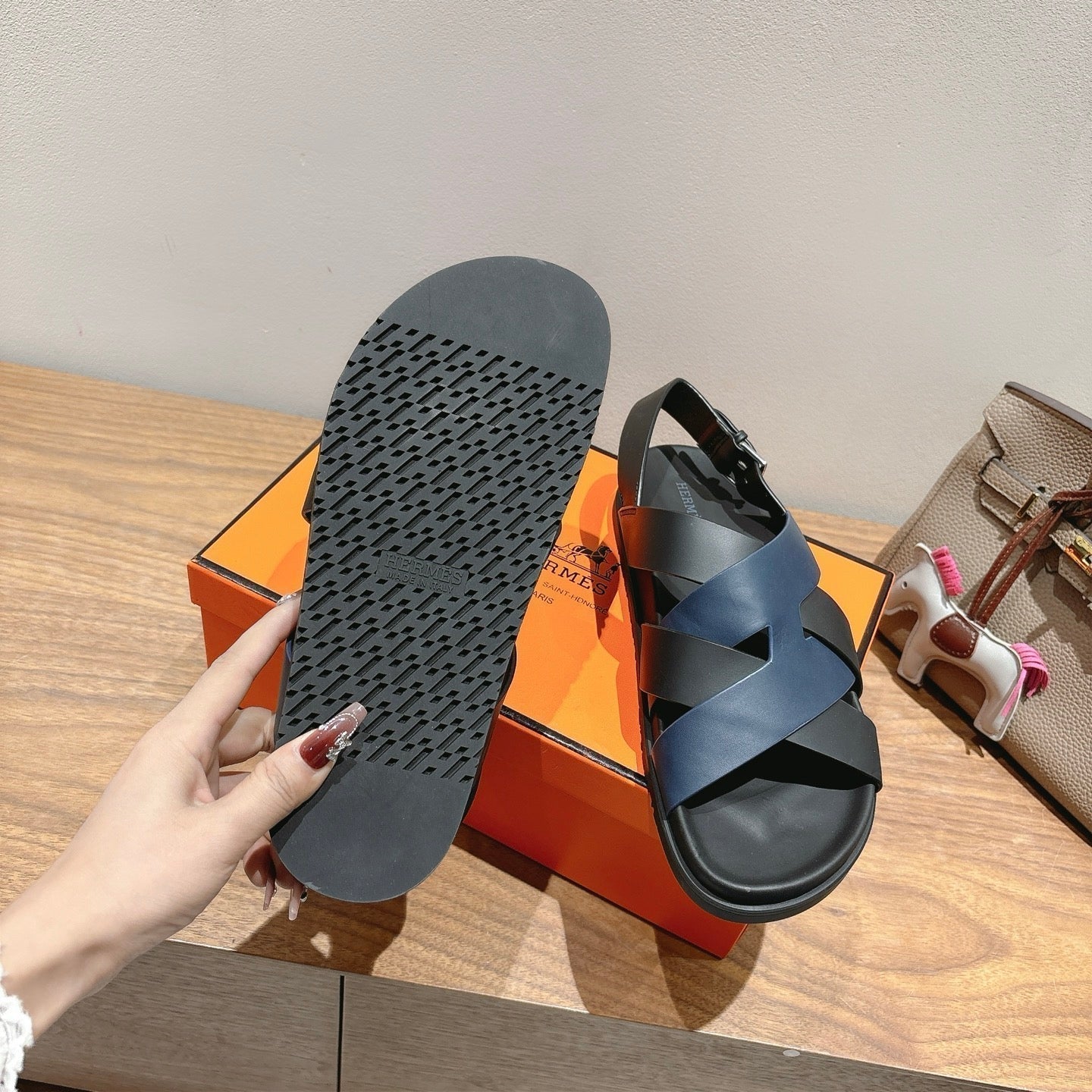 HM 25 Heracles Sandal Black Dark Blue Calfskin